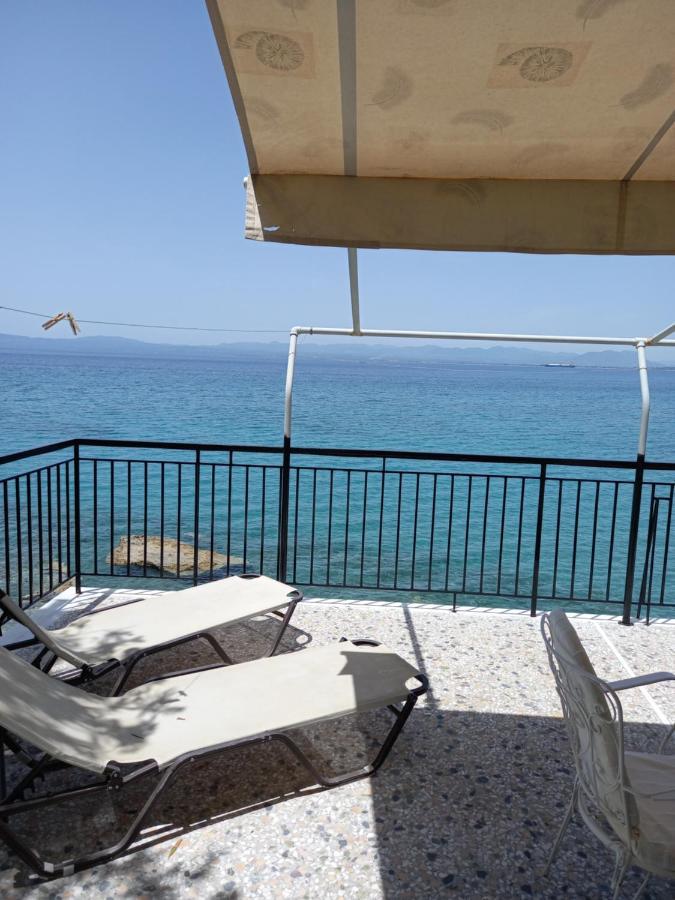 Ekie Apartment With Sea View Kalamata Luaran gambar