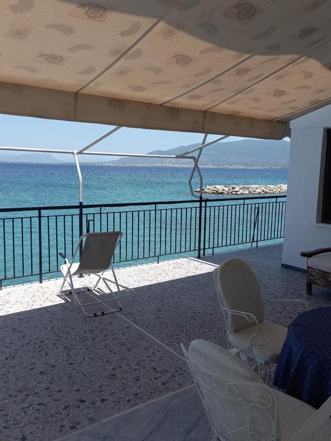 Ekie Apartment With Sea View Kalamata Luaran gambar