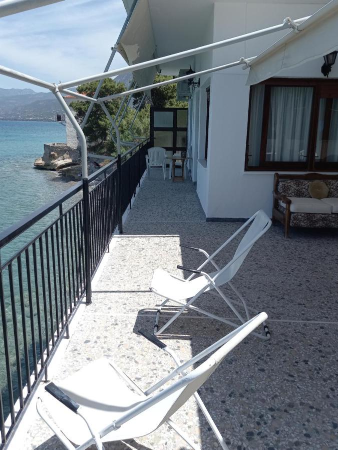 Ekie Apartment With Sea View Kalamata Luaran gambar