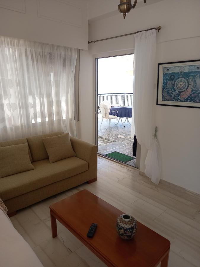 Ekie Apartment With Sea View Kalamata Luaran gambar