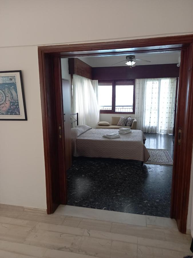 Ekie Apartment With Sea View Kalamata Luaran gambar