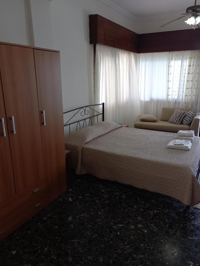 Ekie Apartment With Sea View Kalamata Luaran gambar