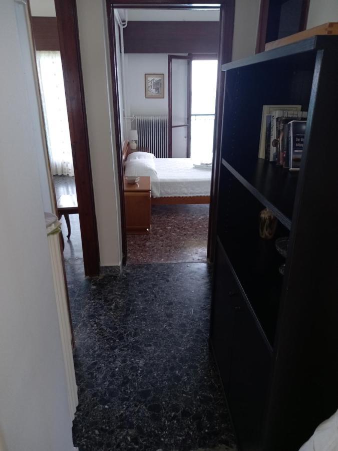 Ekie Apartment With Sea View Kalamata Luaran gambar