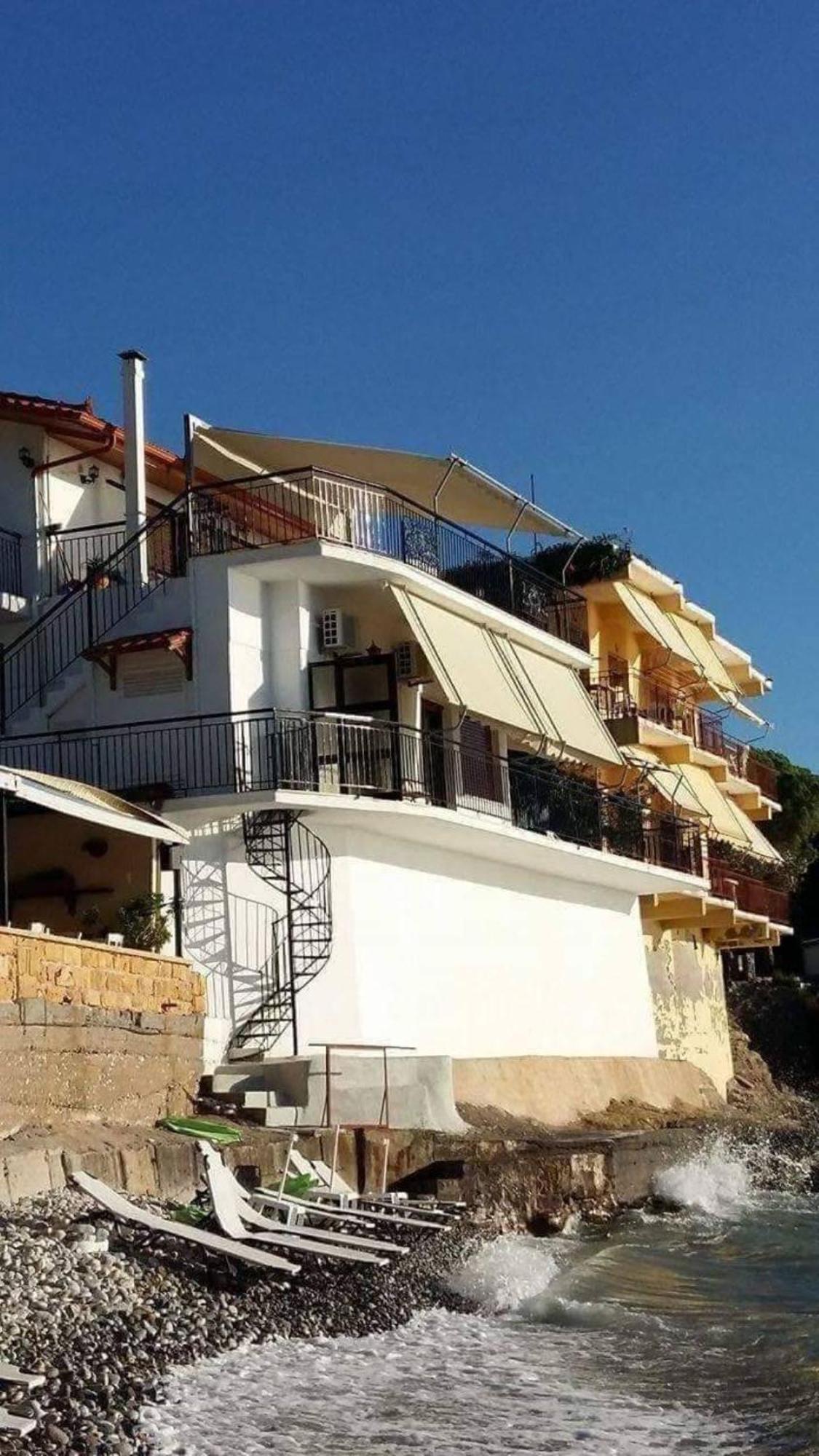 Ekie Apartment With Sea View Kalamata Luaran gambar